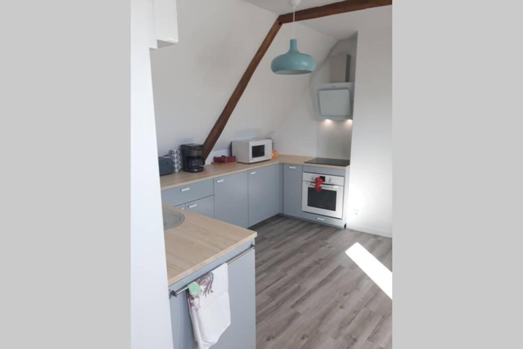 Appartement Dans Maison De 1789 Au Centre De Vitre Vitré Exterior foto