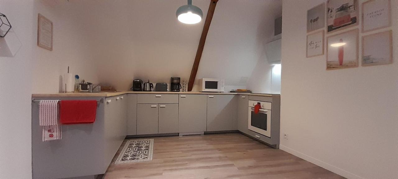 Appartement Dans Maison De 1789 Au Centre De Vitre Vitré Exterior foto