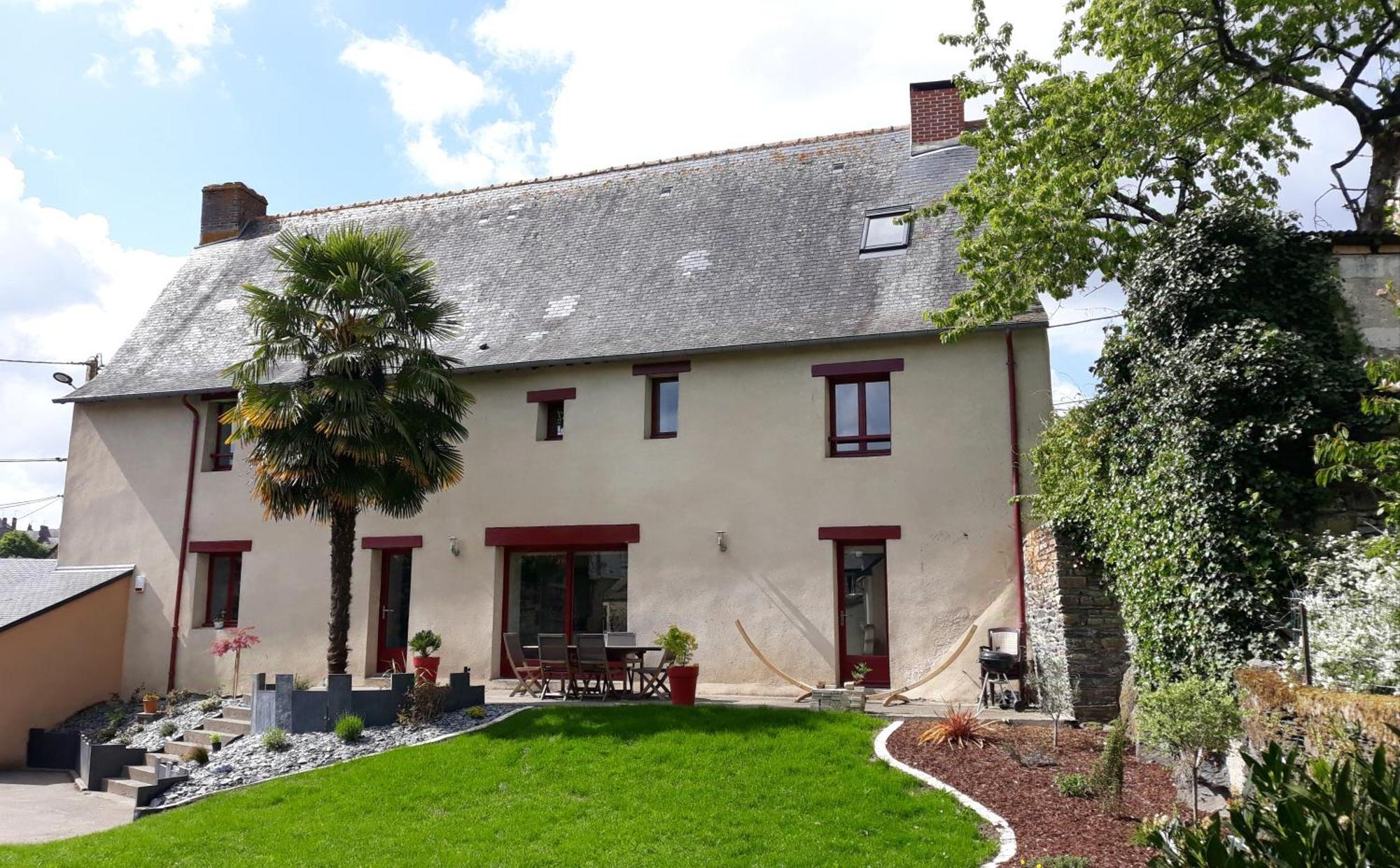 Appartement Dans Maison De 1789 Au Centre De Vitre Vitré Exterior foto